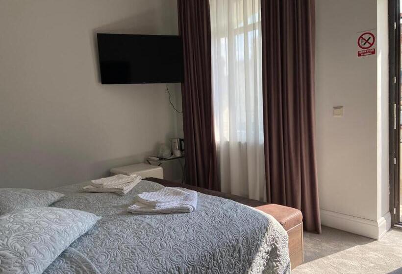 デラックスルーム, Maisonette Apartments