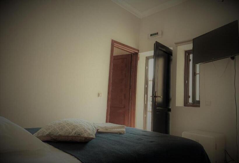 スタンダードシングルルーム, Maisonette Apartments