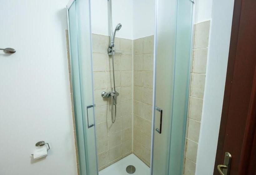 スタンダードルーム, Maisonette Apartments