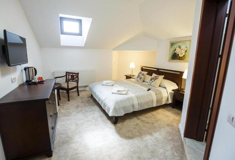 Номер Стандарт, Maisonette Apartments