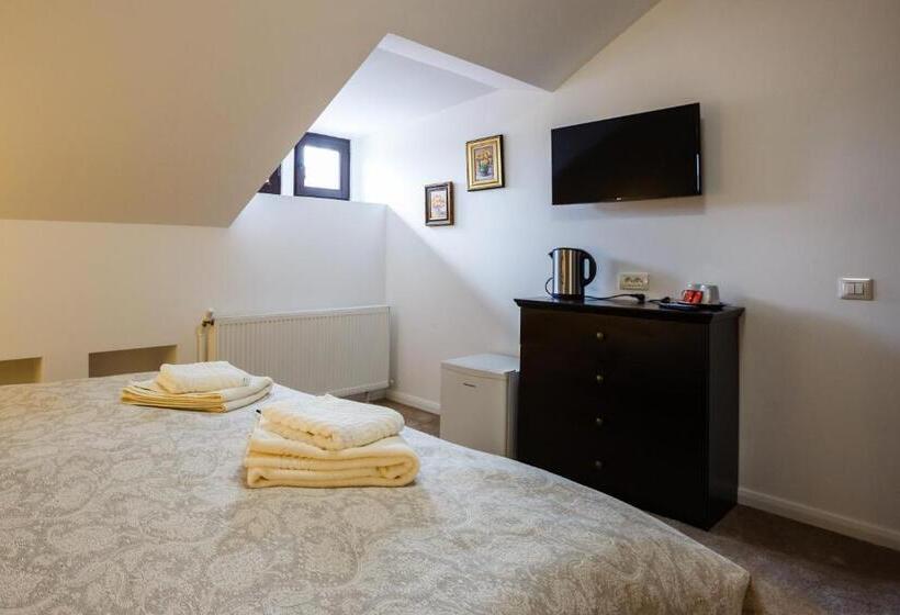 スタンダードルーム, Maisonette Apartments