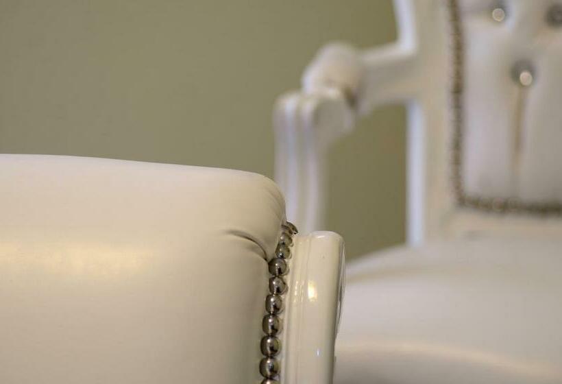 חדר סטנדרט יחיד, La Fenice