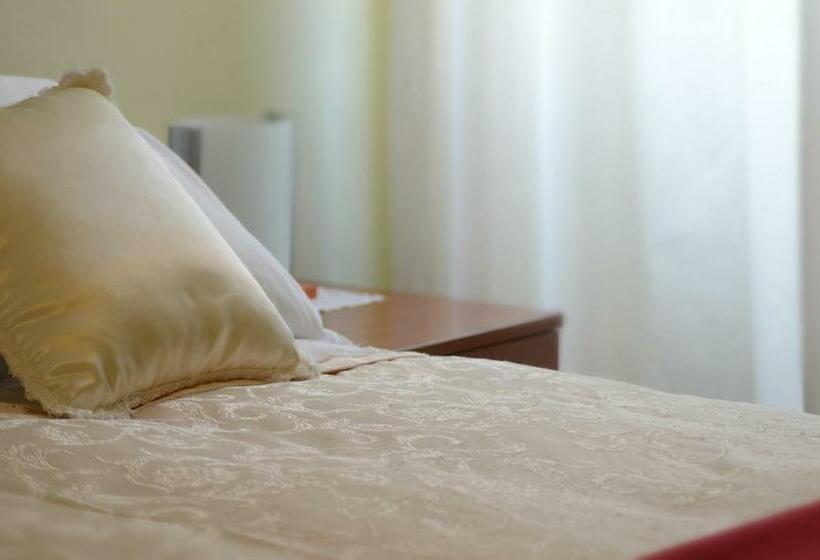 חדר סטנדרט יחיד, La Fenice