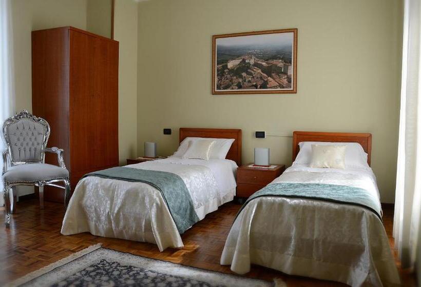 חדר סטנדרט, La Fenice