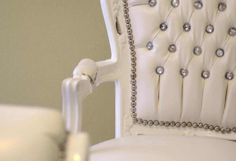 חדר סטנדרט, La Fenice