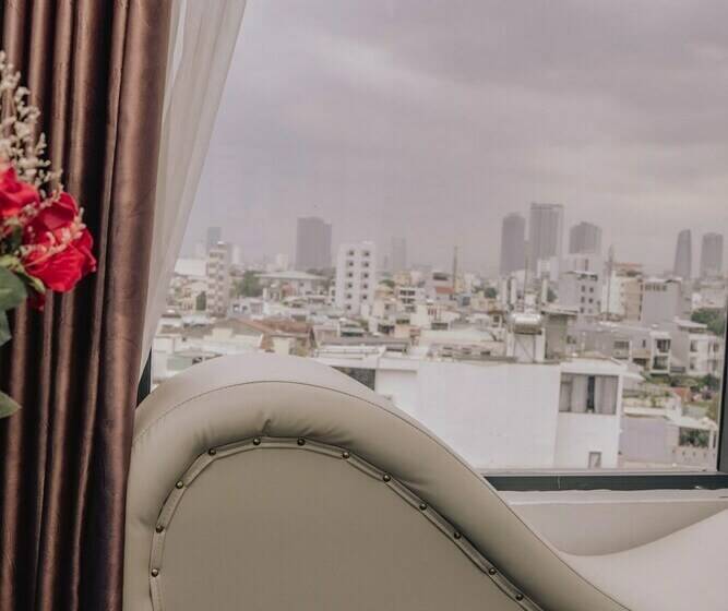 اتاق استاندارد, May