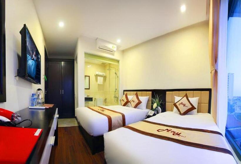 اتاق استاندارد سه نفره, May