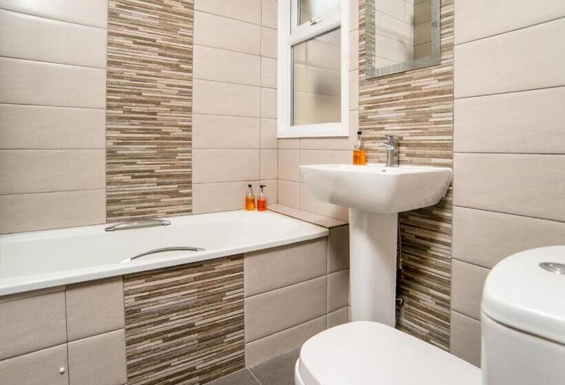 ファミリールーム, Padarn