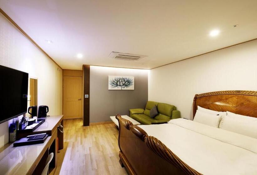 家庭套房, Paju Golden Hill