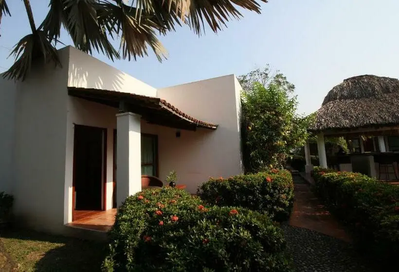 Perhebungalow, Villa Blanca Suites
