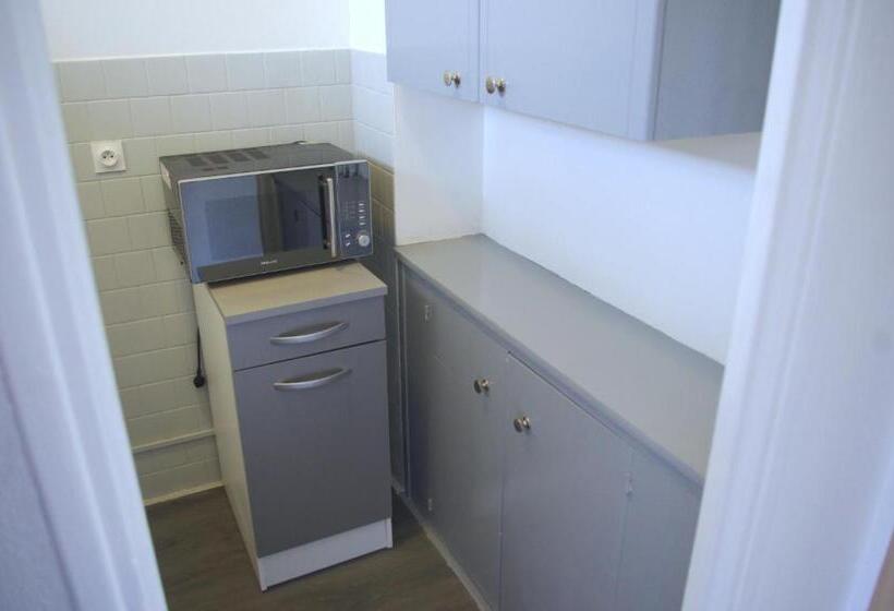 סטודיו משפחתי, Motel Ascot   Hotel & Appartements