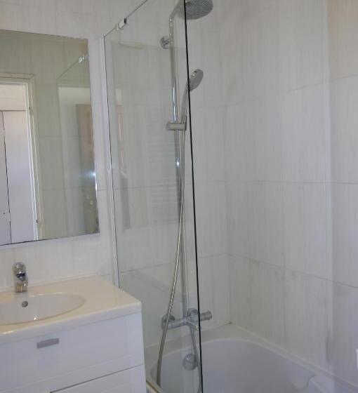 סטודיו משפחתי, Motel Ascot   Hotel & Appartements