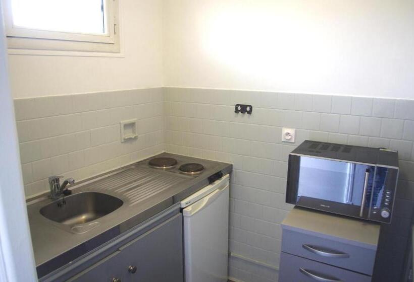 דירת חדר נוף לגינה, Motel Ascot   Hotel & Appartements