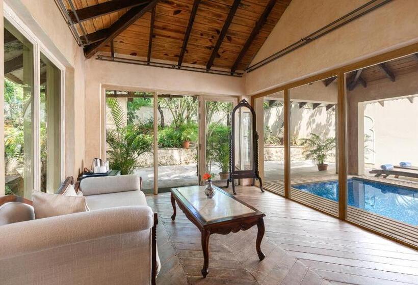 Вилла с 1 спальней и бассейном, Amritara Aura Resort & Spa