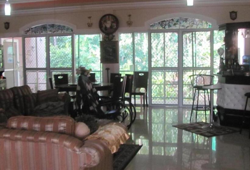 Deluxe Suite King Bed, Villa 301 B&b