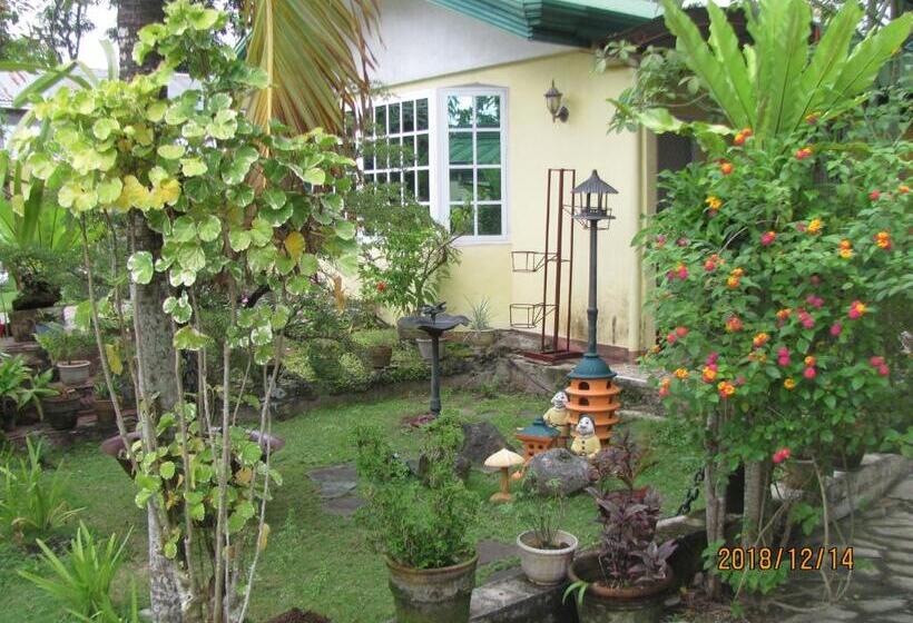 سوییت لوکس, Villa 301 B&b