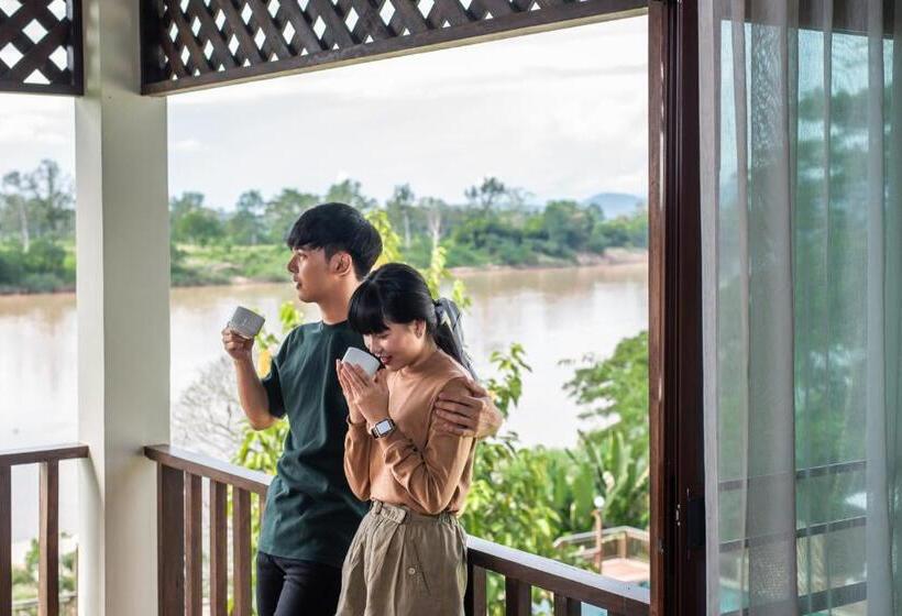 디럭스 룸, Bansaeo Garden And Resort