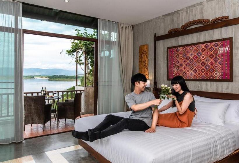 자쿠지 스위트, Bansaeo Garden And Resort