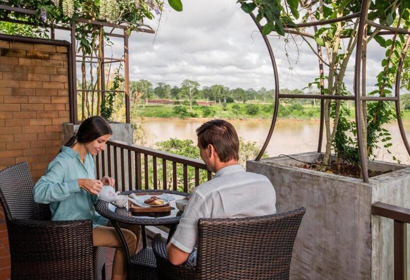 이그제큐티브 스위트, Bansaeo Garden And Resort