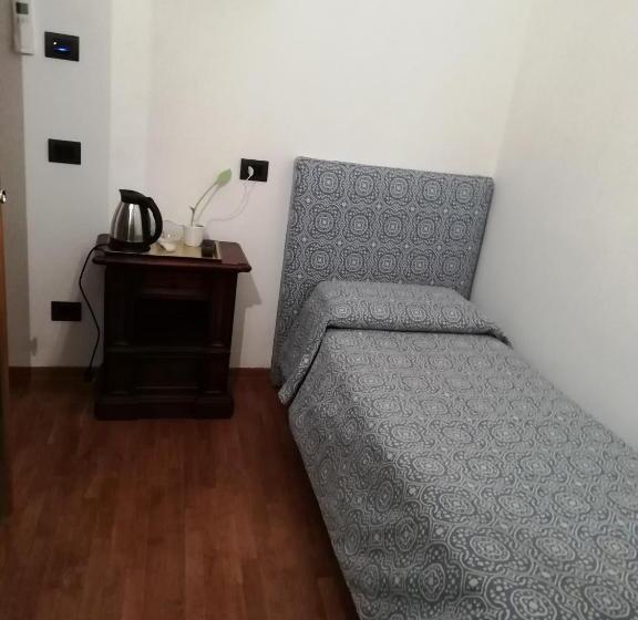 اتاق عادی یک تخته, B&b Pergola House
