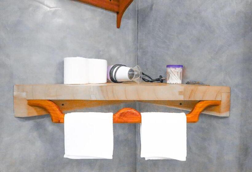 Standardrum Bergsutsikt, The One Ella