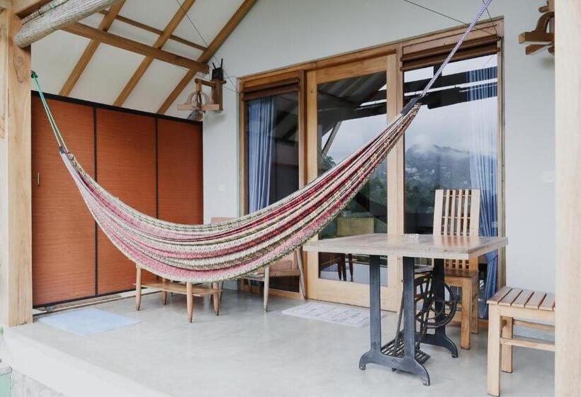 Standardrum Bergsutsikt, The One Ella