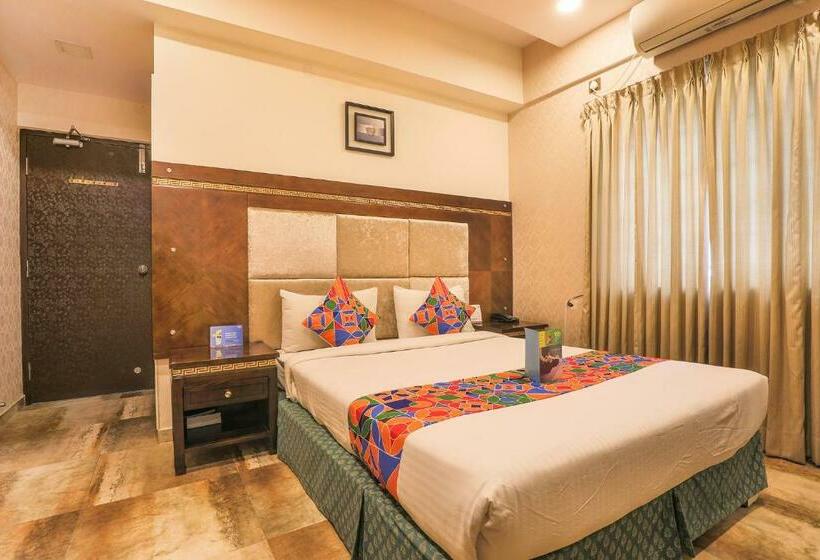 デラックスルーム, Fabhotel Frazer Suites   Nr Bangalore Cantt Railway Station