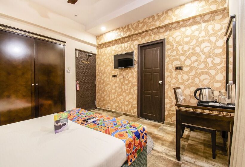 デラックスルーム, Fabhotel Frazer Suites   Nr Bangalore Cantt Railway Station