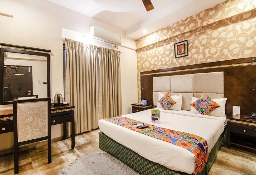 Номер Deluxe, Fabhotel Frazer Suites   Nr Bangalore Cantt Railway Station