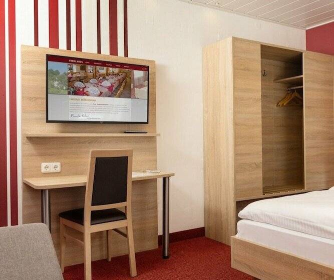 Номер Комфорт, Restaurant Straussen