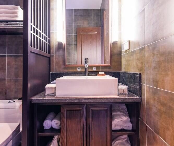 Family Suite, Elsewhere Boutique Hotel Inn North Street