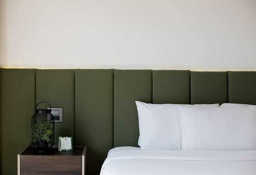 발코니 디럭스 룸, Mittapan