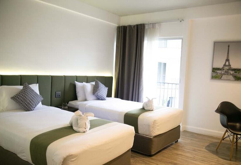 수피리어 룸, Mittapan