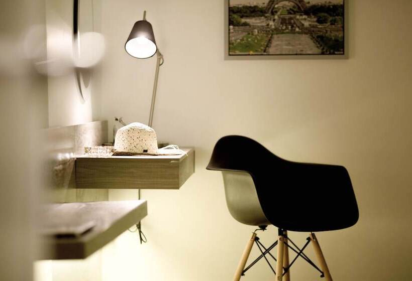 발코니 디럭스 룸, Mittapan