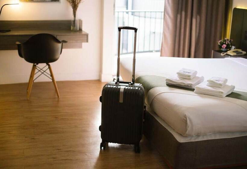 발코니 디럭스 룸, Mittapan