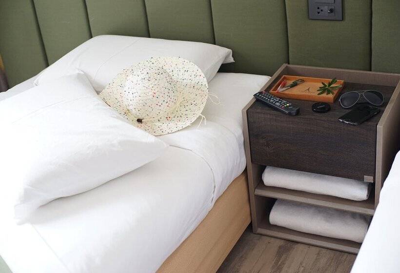 발코니 디럭스 룸, Mittapan