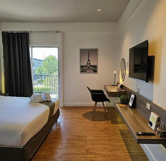 발코니 디럭스 룸, Mittapan