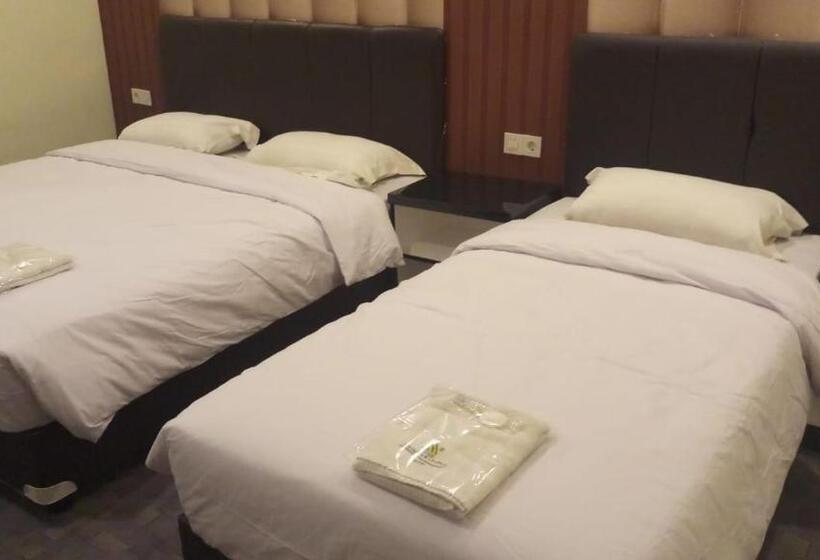 ファミリージュニアスイート, Puncak Budget