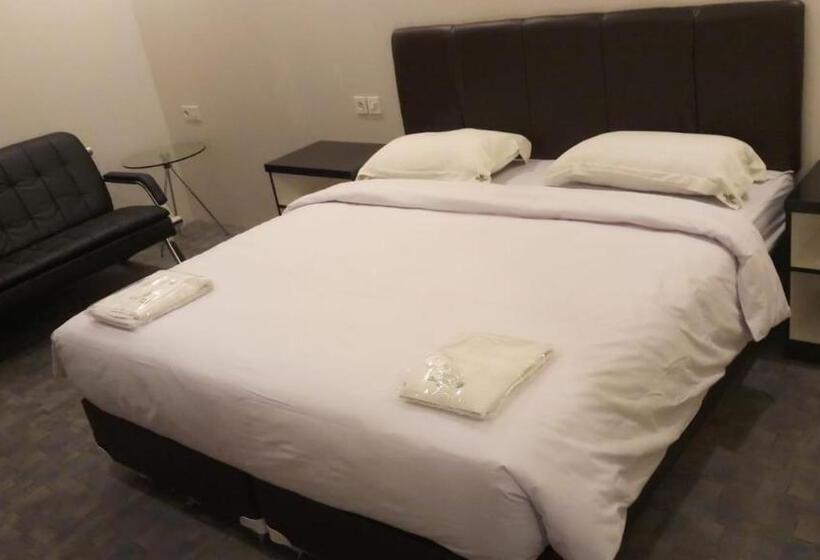 スイート, Puncak Budget