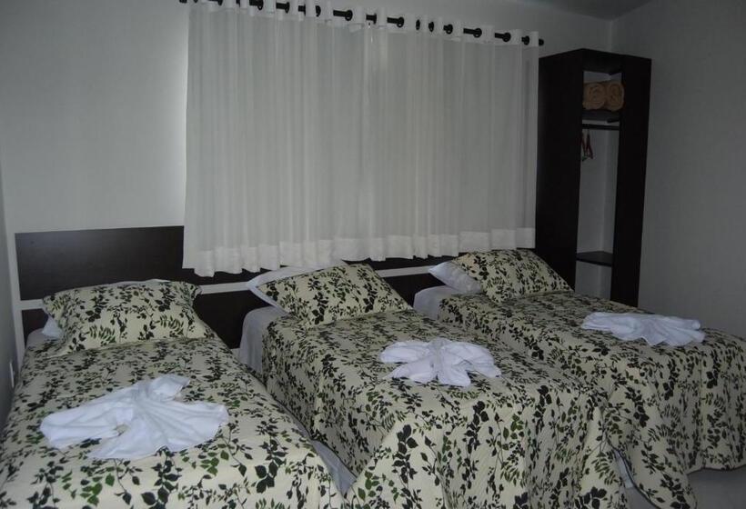 Chambre Triple Supérieure, Recanto Dos Ipes