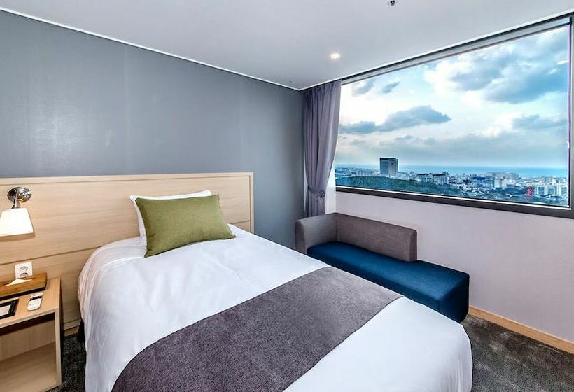 Номер Deluxe Вид на Море, Shalom Jeju