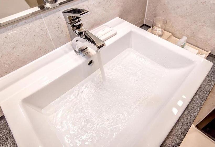 标准间, Shalom Jeju