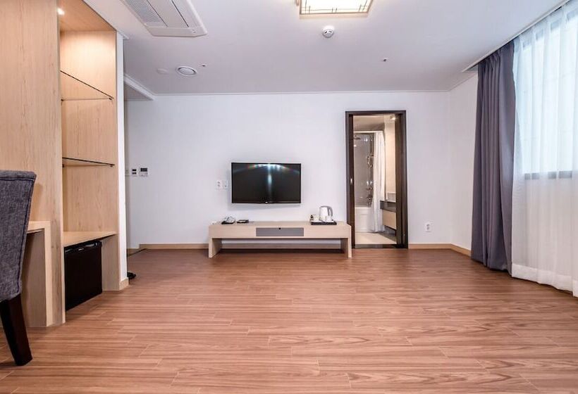 豪华房间, Shalom Jeju