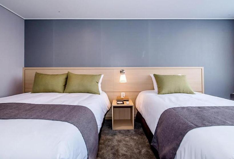 豪华房间, Shalom Jeju