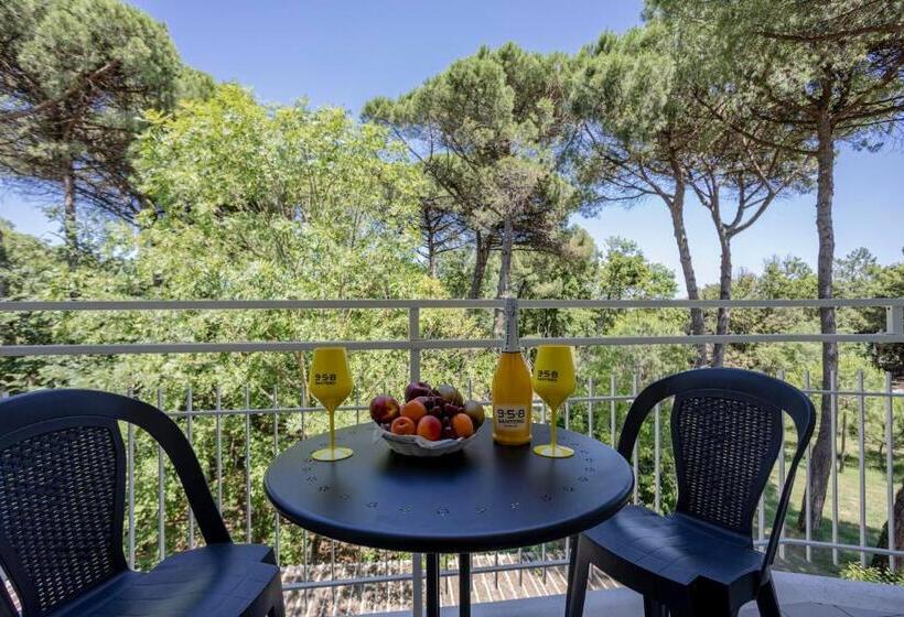 발코니가 있는 4인용 스탠다드 룸, Stella Del Mare