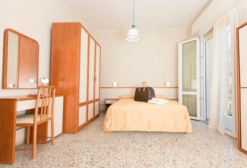 패밀리 룸, Stella Del Mare