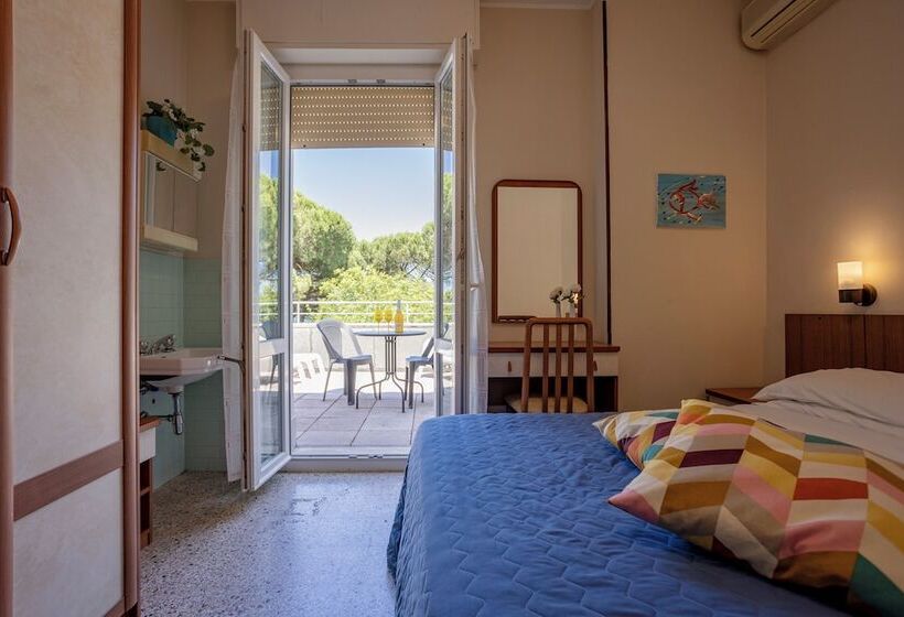 패밀리 룸, Stella Del Mare