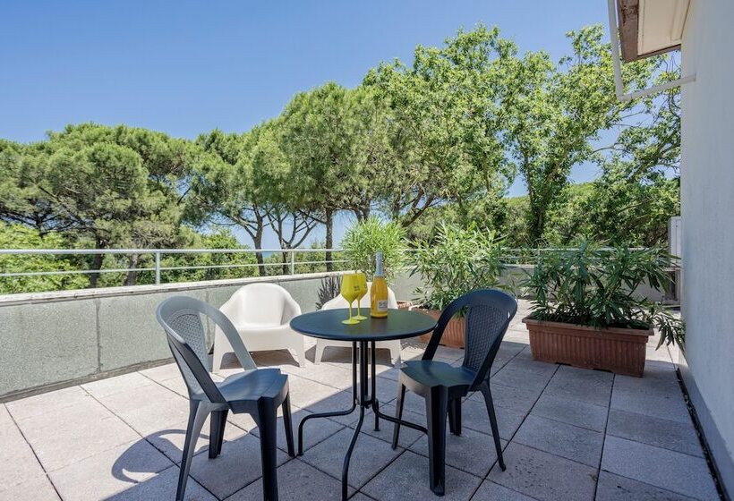 패밀리 룸, Stella Del Mare