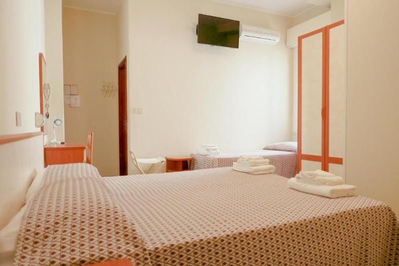 스탠다드 트리플 발코니 룸, Stella Del Mare