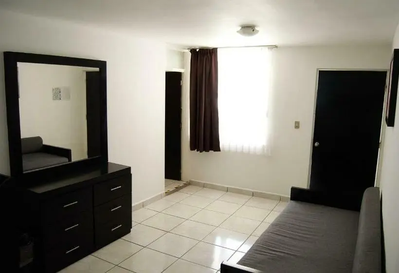 اتاق لوکس با تخت بزرگ, Del Alba Inn & Suites